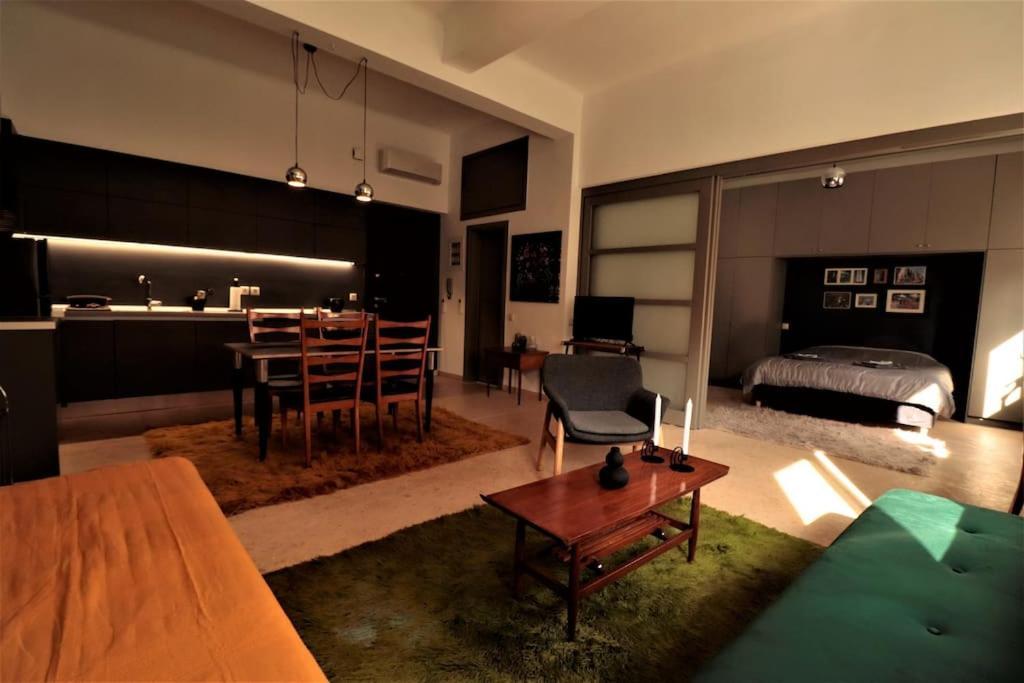 Central Studio In Monastiraki B Atene Esterno foto